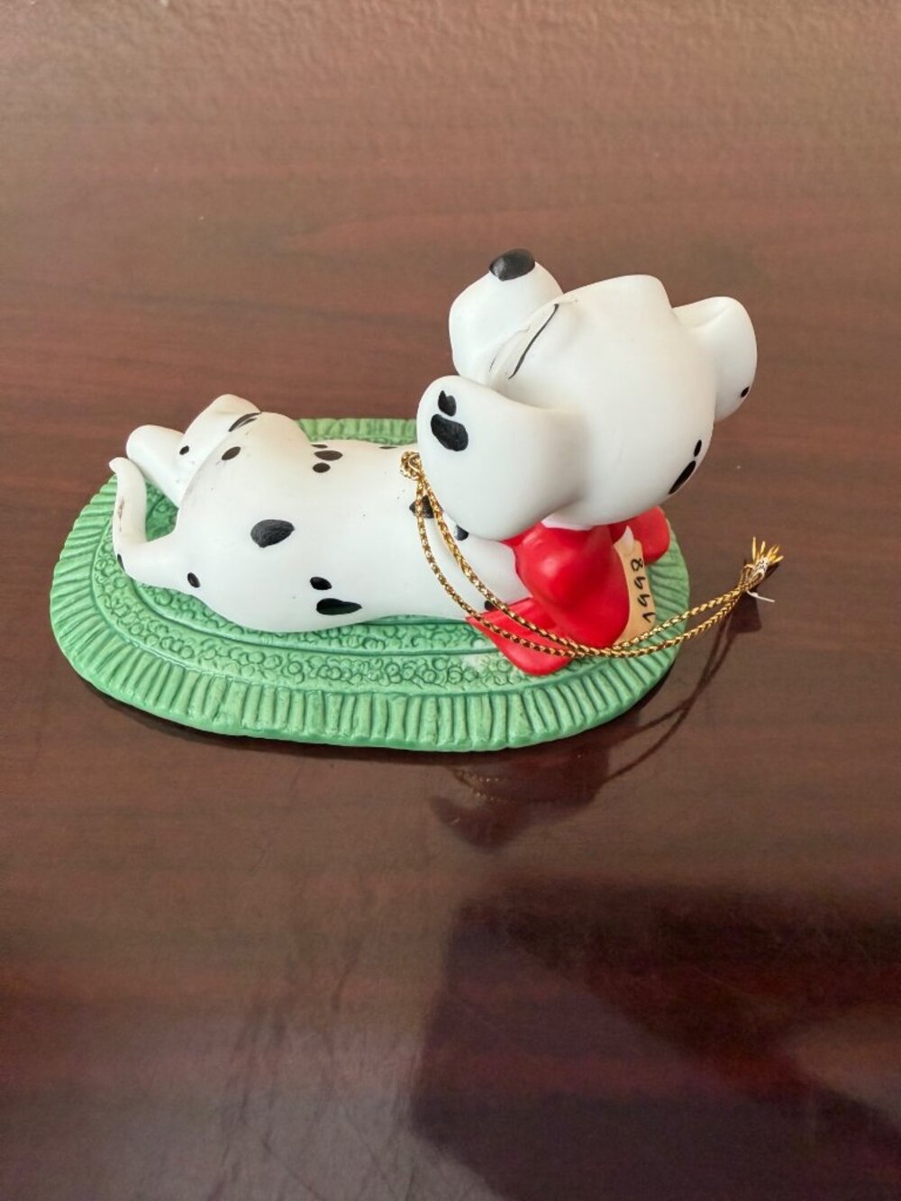 1998 Grolier Disney 101 Dalmatians "Waiting for Santa" Puppy Ornament - No Box - Picture 3 of 7